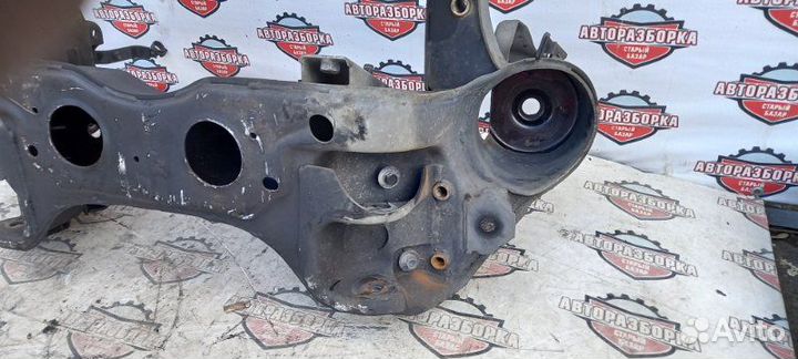 Балка под двс Mazda Titan WHF5T TF 2001