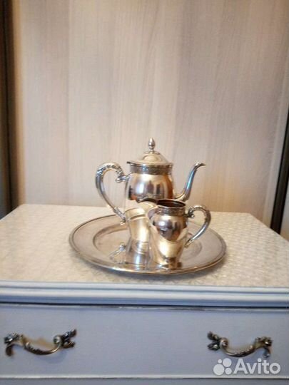 Кофейник, молочник