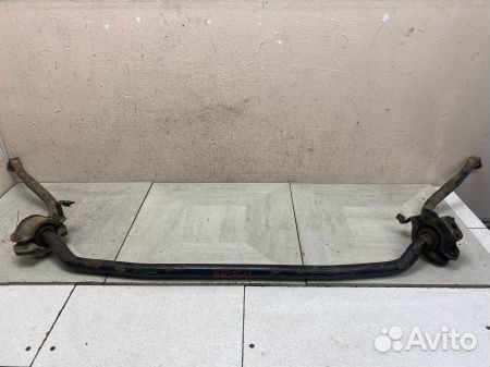 Стабилизатор передний