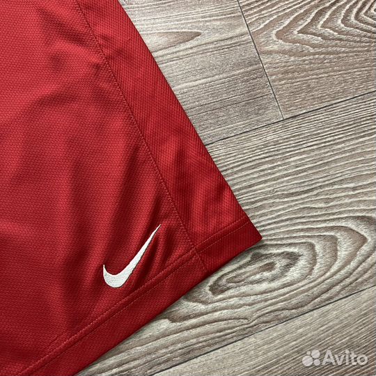 Шорты Nike