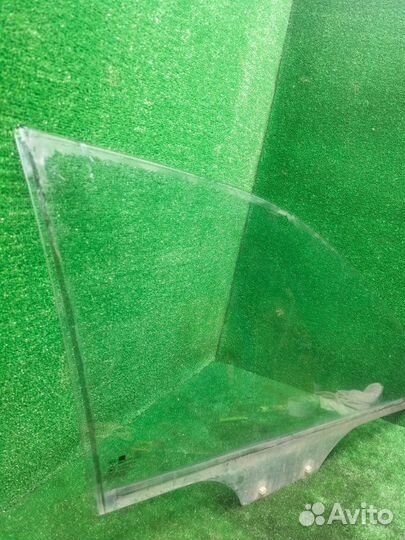 Стекло двери переднее правое Kia Sephia 2 седан