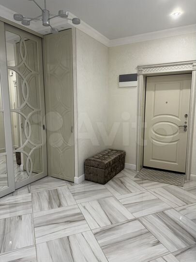 2-к. квартира, 80 м², 15/19 эт.