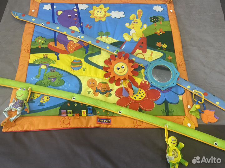 Развивающий коврик tiny love
