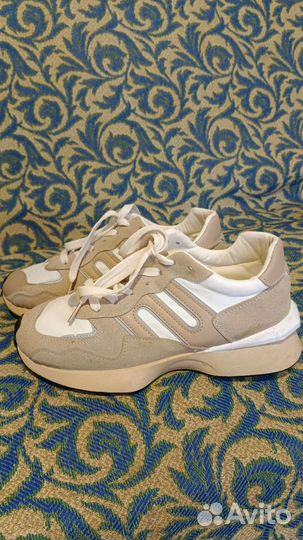 Кроссовки женские 39,5 размер