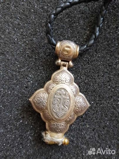 Крест мощевик спас В силах