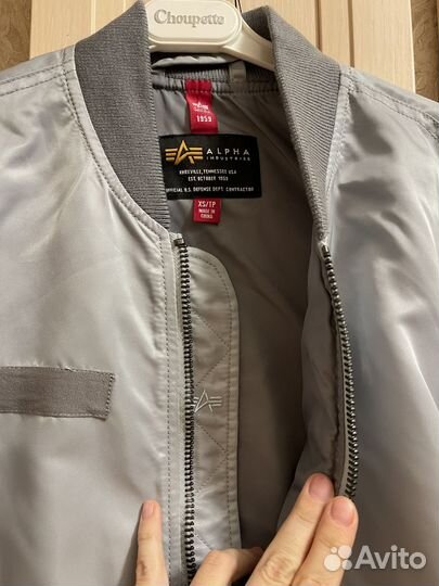 Бомбер alpha industries женский