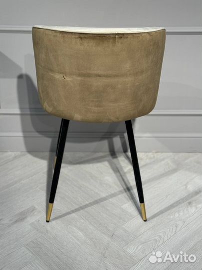 Дизайнерский стул