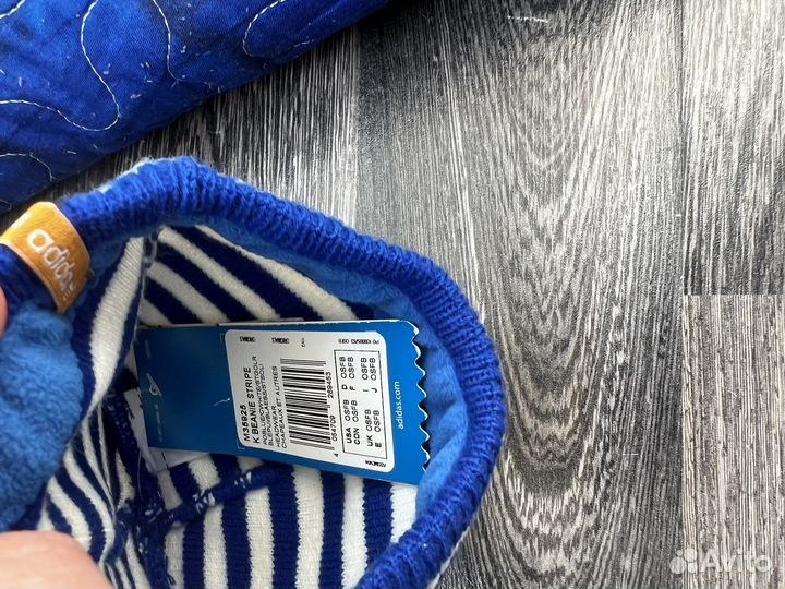 Шапка и варежки новый Адидас 44 размер