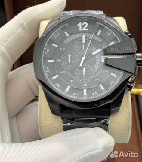 Мужские часы Diesel Mega Chief DZ4283