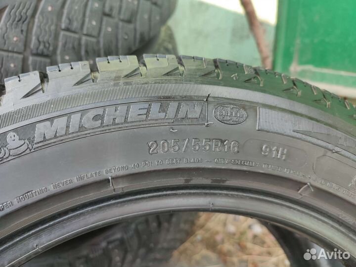 Michelin X-Ice XI3 205/55 R16