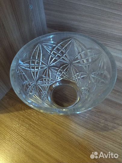 Хрустальная ваза