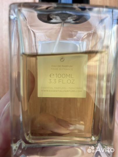 Essential parfums divine vanile