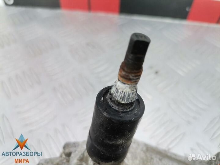 Моторчик заднего стеклоочистителя (дворника)