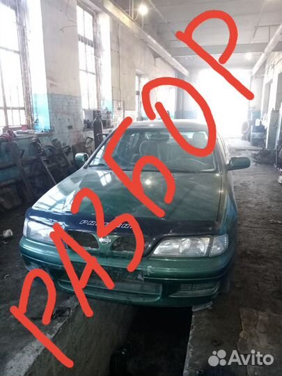 Nissan Primera 1.8 MT, 1999, битый, 72 000 км