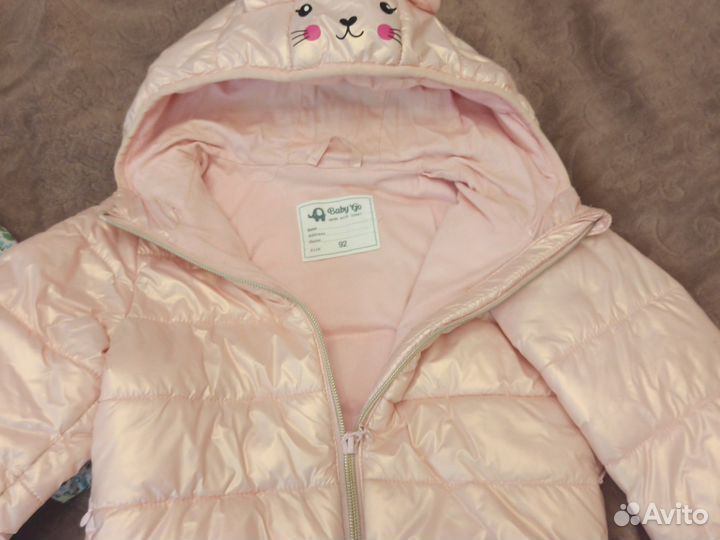 Куртка и ветровка для девочки 92