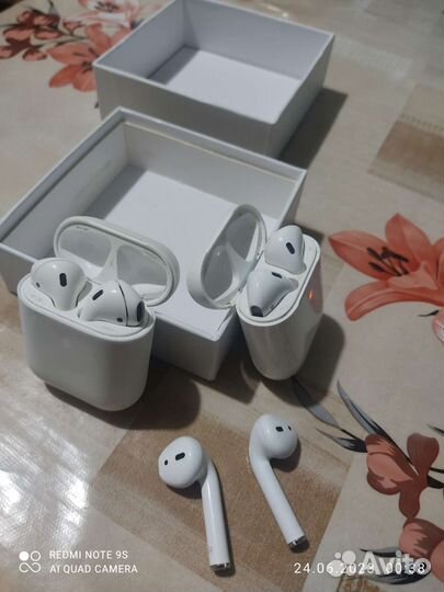 Беспроводные наушники apple airpods