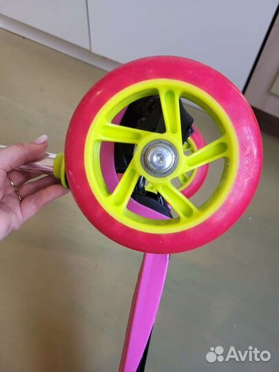Самокат детский трехколесный