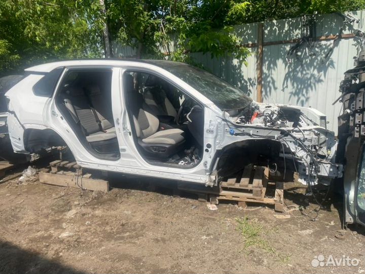 Кузов Toyota Rav4 2018-Н.в