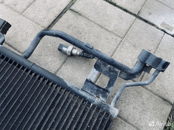 Радиатор кондиционера VW Passat B5