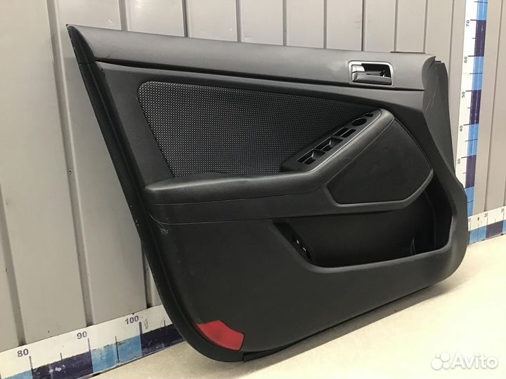 Обшивка двери передней левой Kia Optima III 2010-2