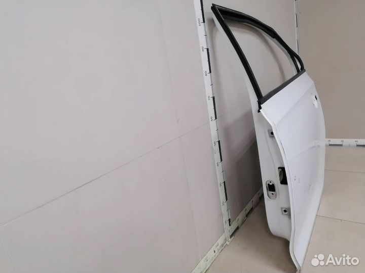 Дверь задняя левая Skoda Rapid