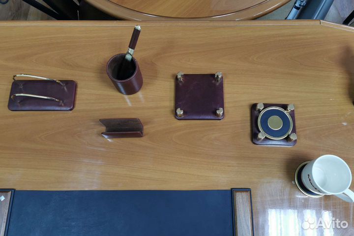 Настольный набор руководителя