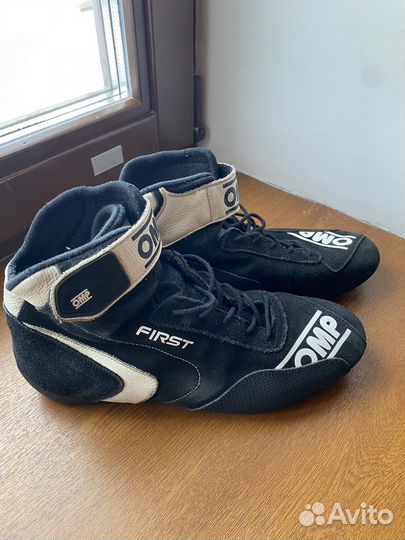 Ботинки для автоспорта