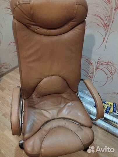 Стул руководителя (компьютерный)