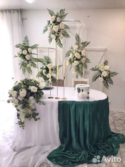 Свадебное оформление зала банкета