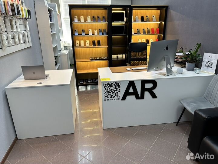 Продавец-консултант в магазин электроники