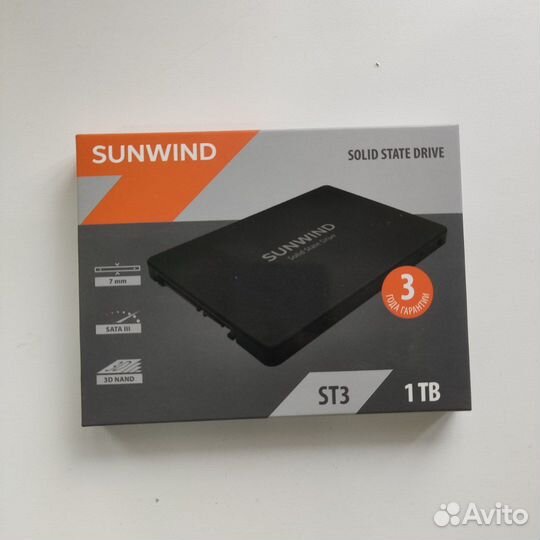 SSD диск Sunwind 1 Тб Новый