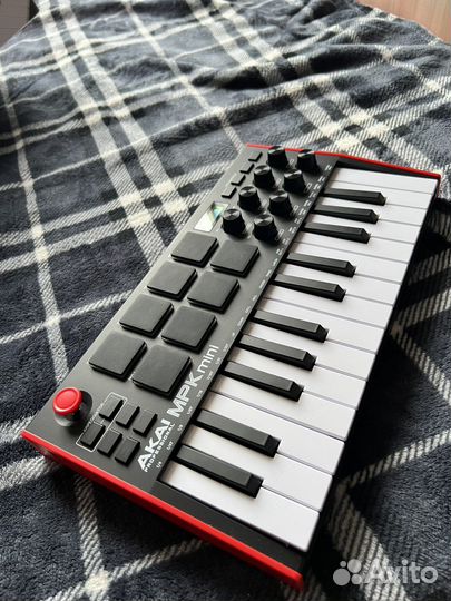 Akai MPK mini mk3