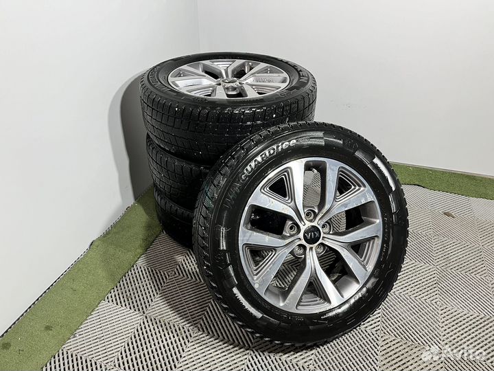 Колеса в сборе на KIA Nexen 225/60 R17 5x114.3