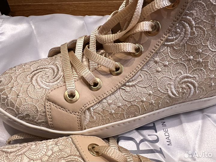 Кеды с вышивкой Loriblu 39 новые