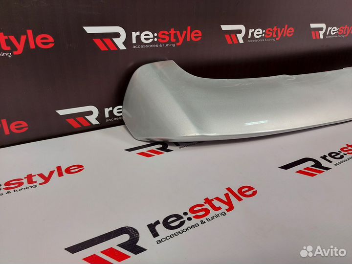 Спойлер Toyota Land Cruiser 100 D690