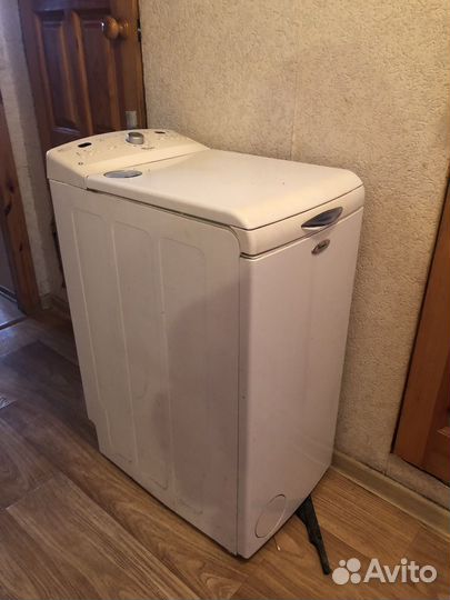 Стиральная машина с вертикальной загрузкой