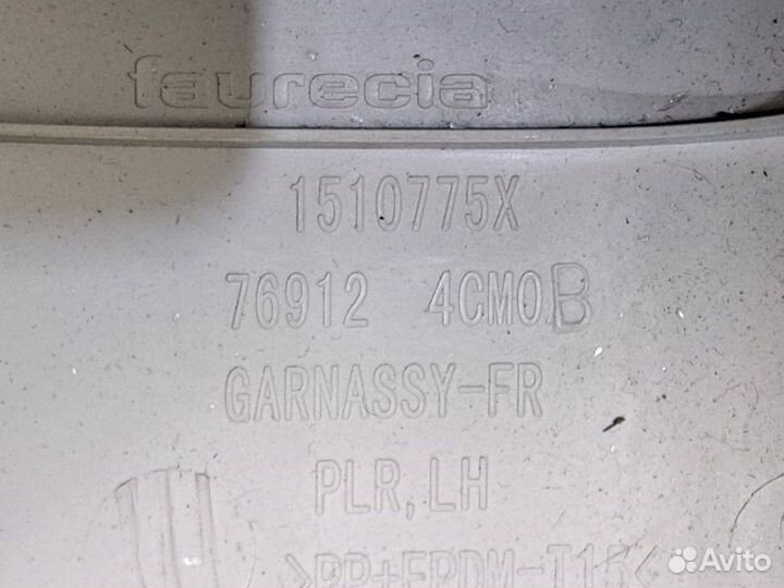 Обшивка стойки левая Nissan X-Trail T32 R9MA410