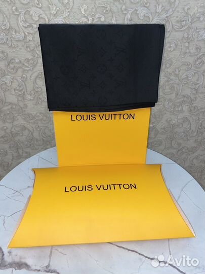 Платок Louis Vuitton