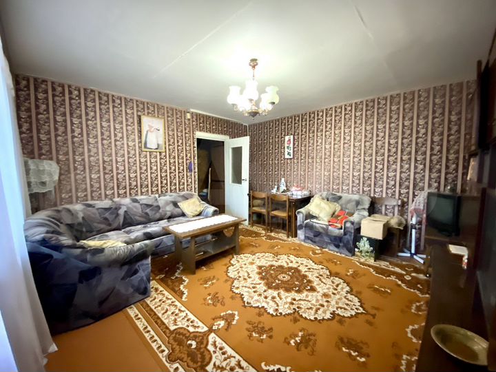 2-к. квартира, 56 м², 4/9 эт.