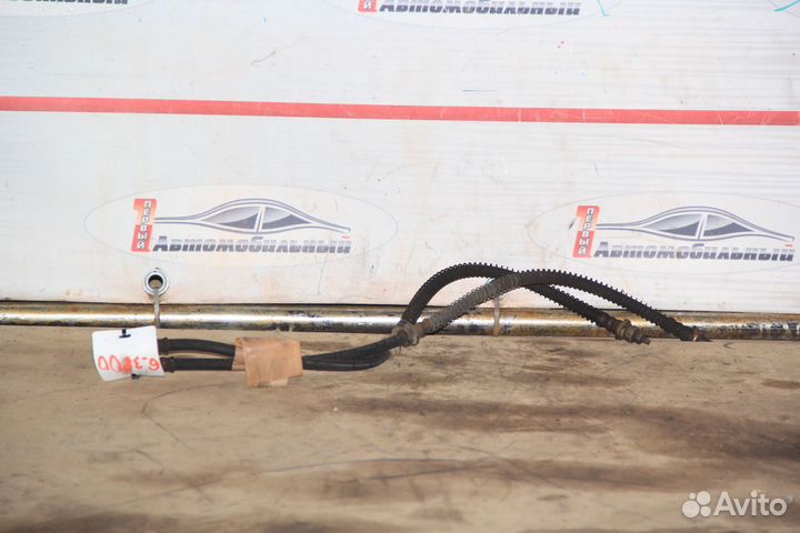 Тормозной шланг перед c Mitsubishi Airtrek CU2W 4G