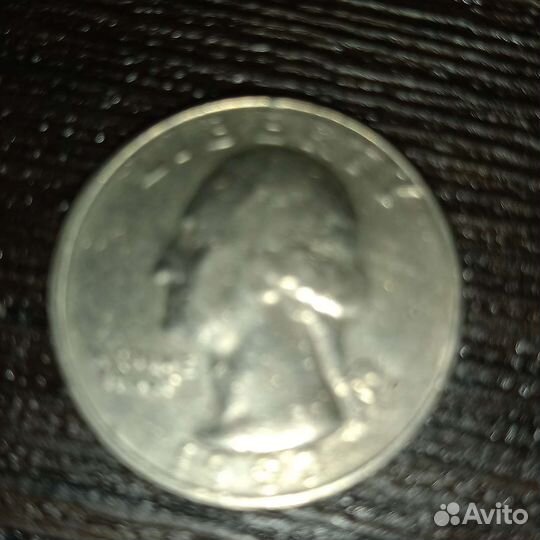 Монета 25 центов 1983г