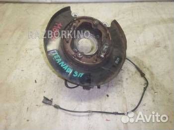 Кулак задний правый Ниссан