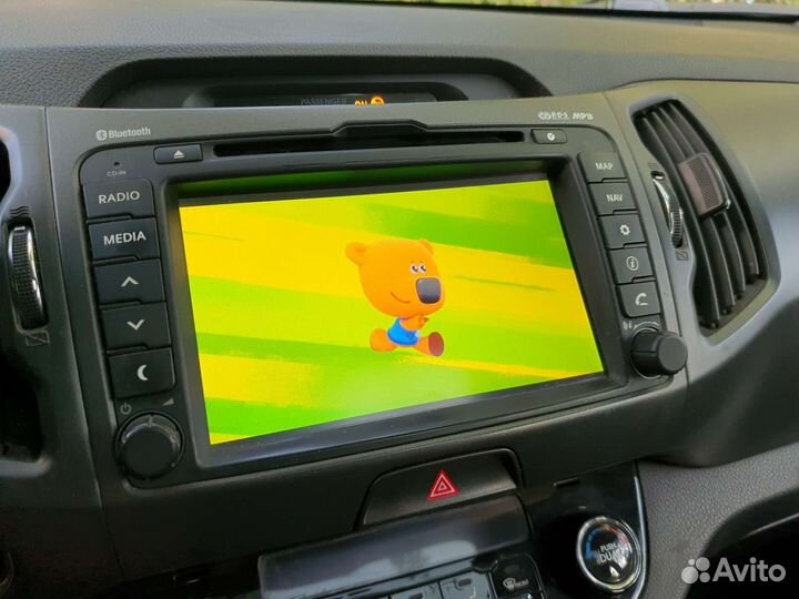 Продам штатную магнитолу от Kia Sportage 3