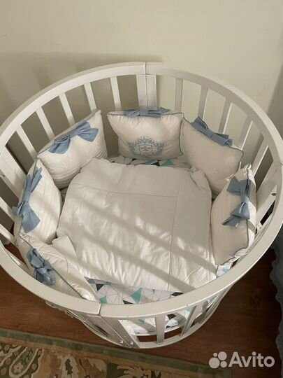 Кровать с балдахином