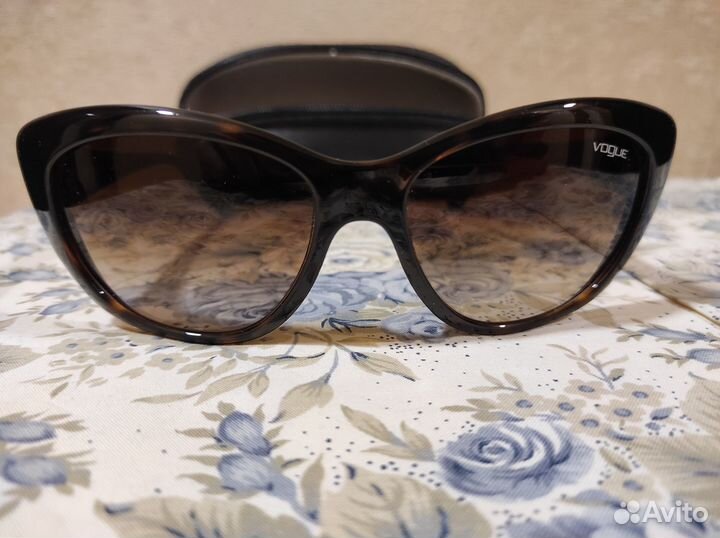 Очки Vogue (Италия)