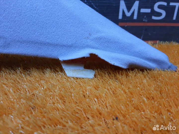 Обшивка стойки задняя правая Mercedes-Benz S-Class