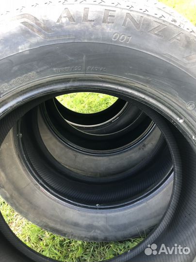 Bridgestone Alenza 001 235/65 R18