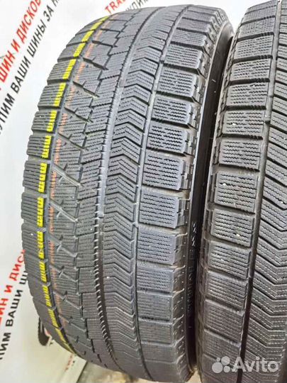 Bridgestone Blizzak VRX 215/55 R17 94Q