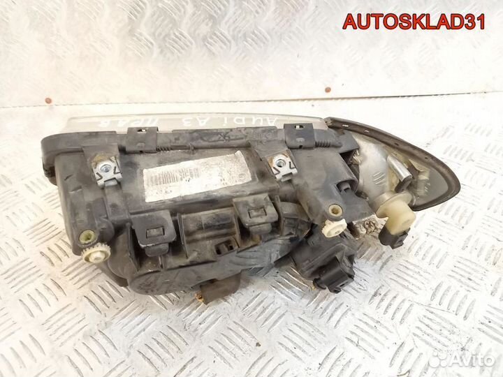 Фара правая Audi A3 8L1 8L0941030 дорестайлинг