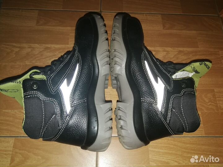 Ботинки женские кожаные Неогард Техноавиа (Новые)